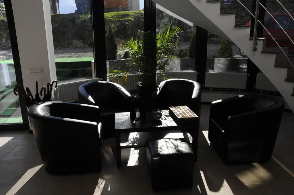Vila Ozon ルンカ エクステリア 写真